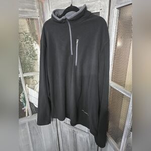 Free Country Black Fleece Pullover